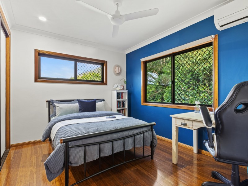 2 Cycas Close, Kamerunga QLD 4870