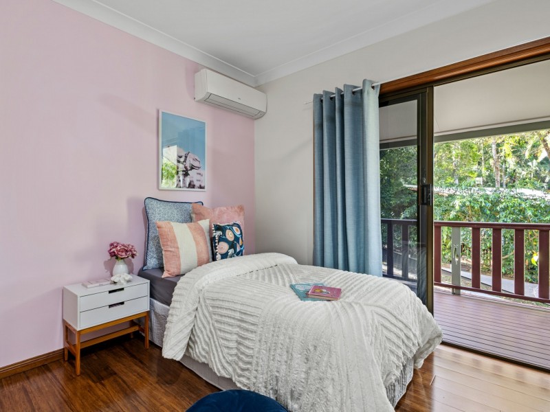 2 Cycas Close, Kamerunga QLD 4870
