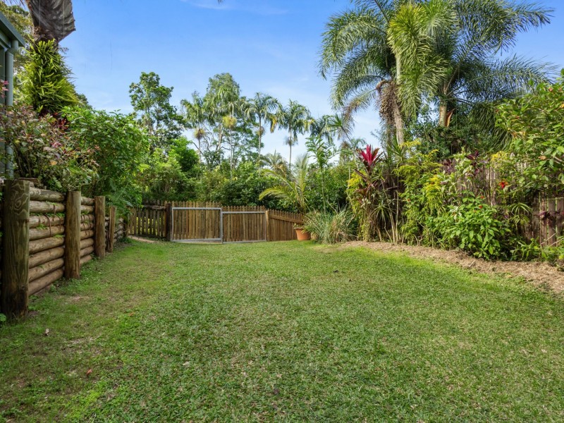 2 Cycas Close, Kamerunga QLD 4870