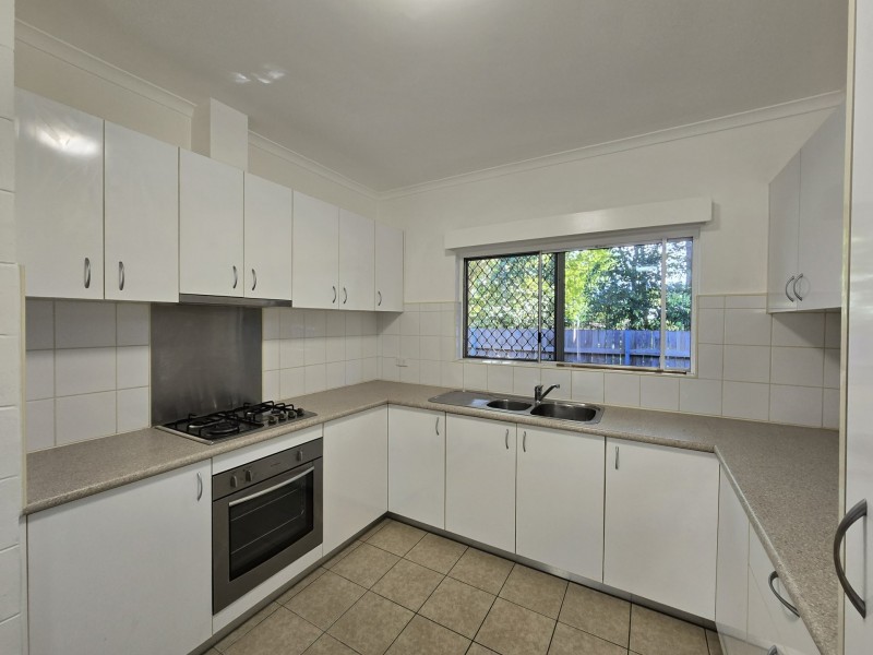9B Torrance Avenue, Edge Hill QLD 4870