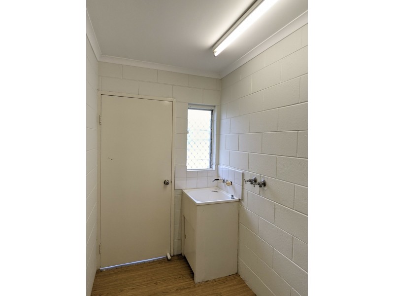 3 Mulligan Street, Manoora QLD 4870