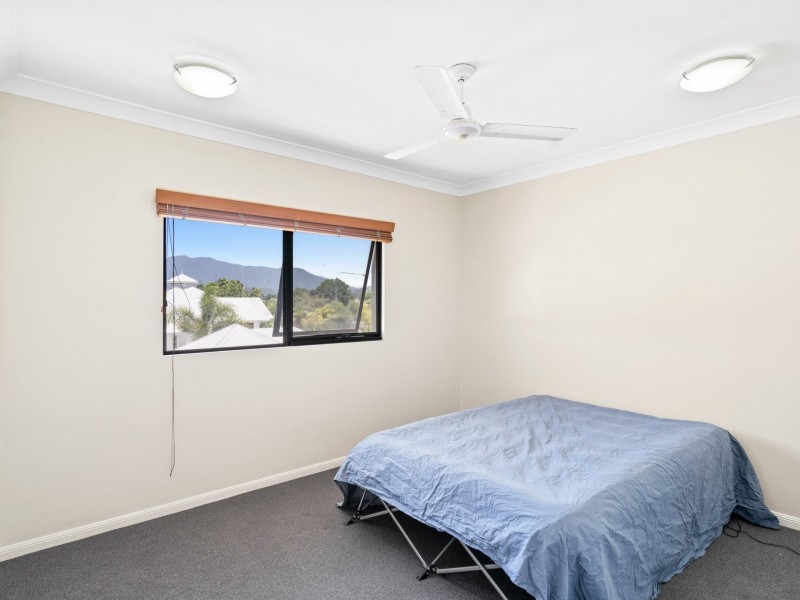 27/293 Esplanade, Cairns North QLD 4870