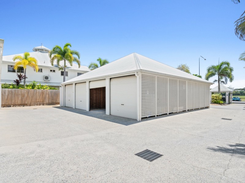 27/293 Esplanade, Cairns North QLD 4870