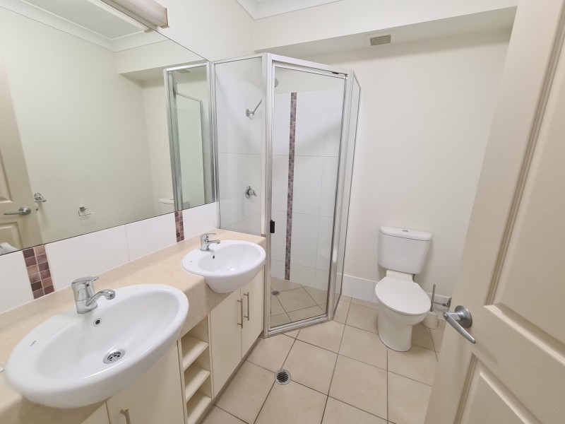 11/72 Digger Street, Cairns North QLD 4870