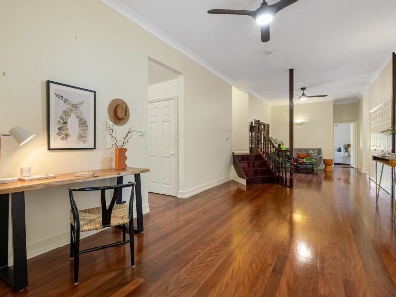 2 Duane Close, Brinsmead QLD 4870