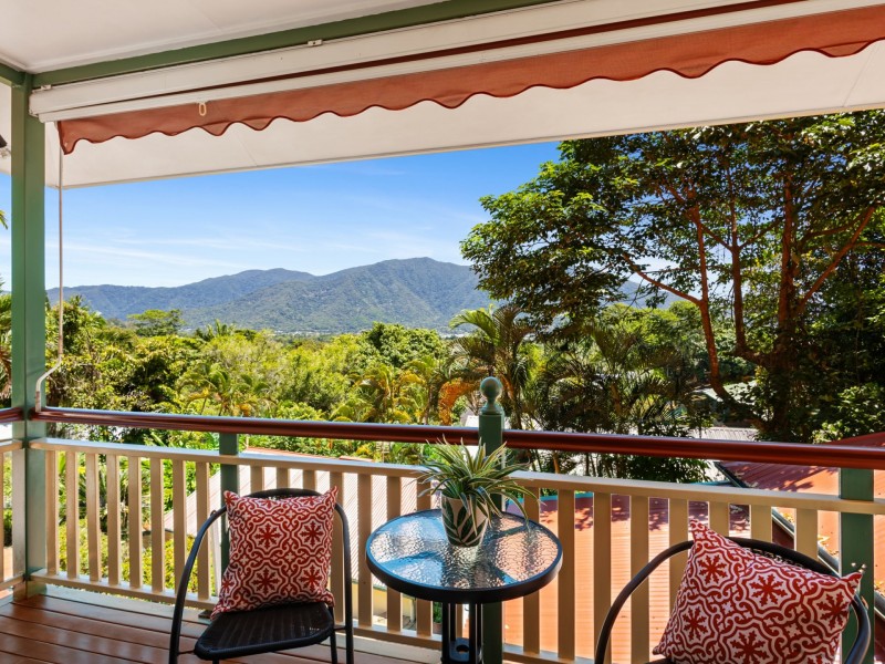 2 Duane Close, Brinsmead QLD 4870