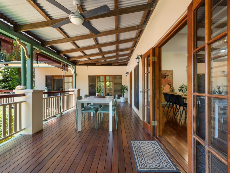 2 Duane Close, Brinsmead QLD 4870