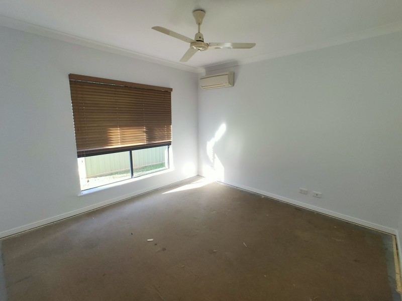 38 Roderick Street, Bentley Park QLD 4869