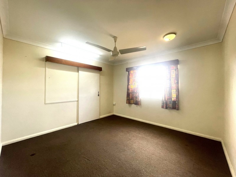 41 Creedy Street, Westcourt QLD 4870