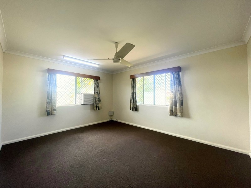 41 Creedy Street, Westcourt QLD 4870