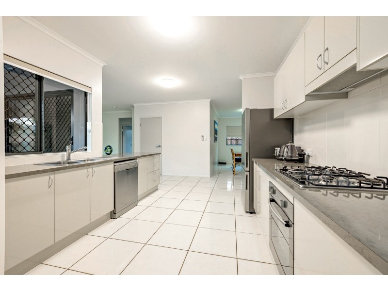 38 McEachan Street, Edmonton QLD 4869