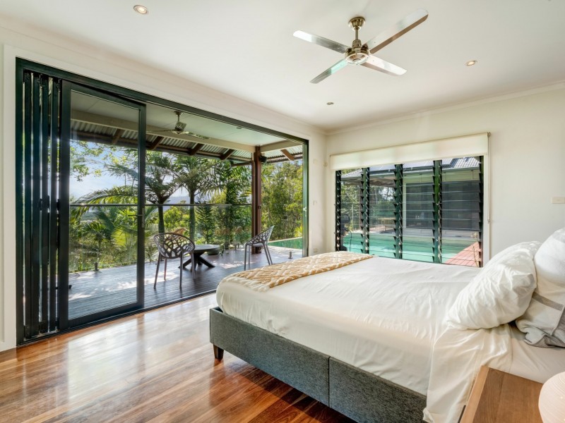 2D Trundle Terrace, Whitfield QLD 4870