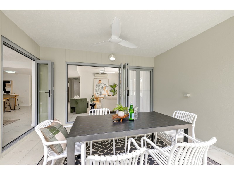 1/110-114 Collins Avenue, Edge Hill QLD 4870
