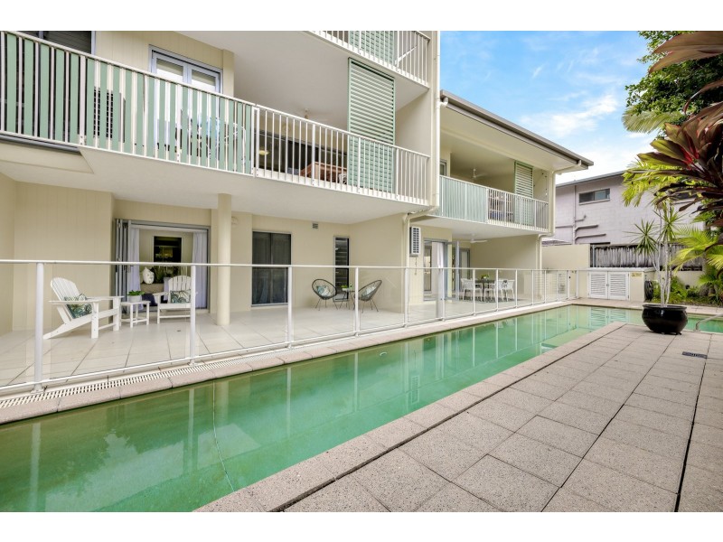 1/110-114 Collins Avenue, Edge Hill QLD 4870
