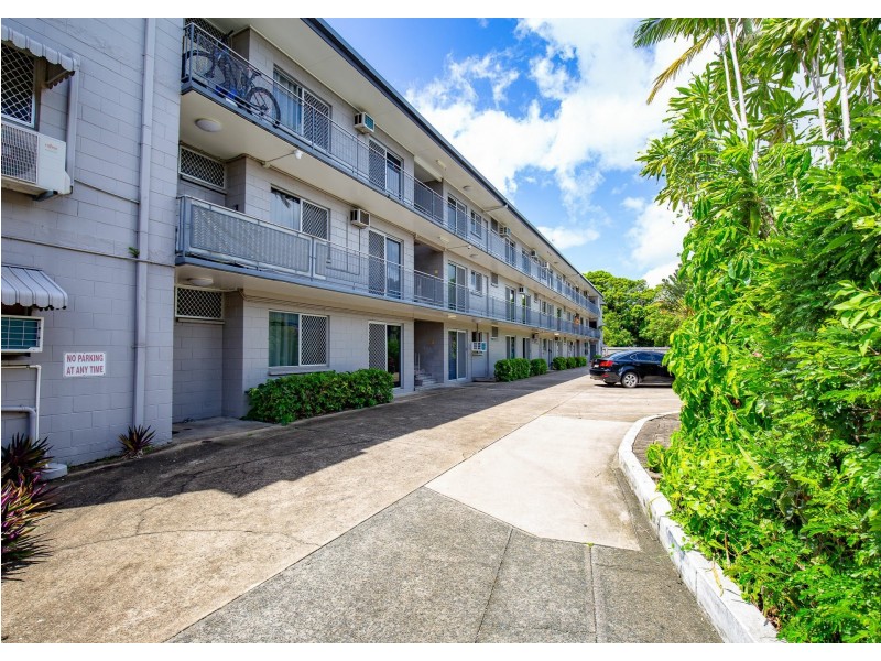 27/324 Sheridan Street, Cairns North QLD 4870