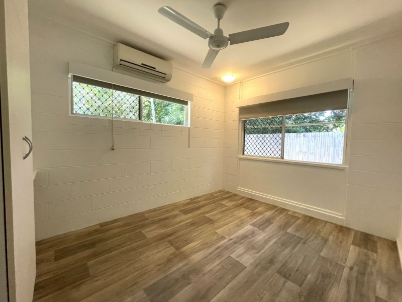 2/98 Reservoir Road, Manoora QLD 4870