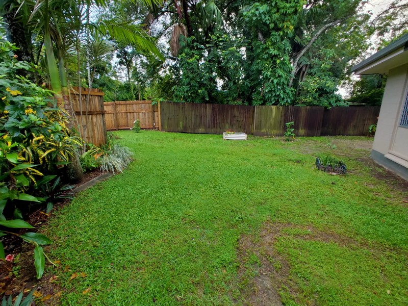 2/98 Reservoir Road, Manoora QLD 4870