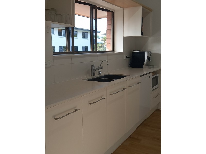 4/271 Esplanade, Cairns North QLD 4870