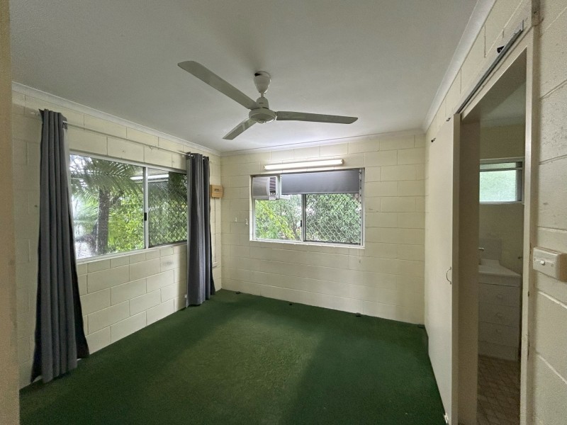 10/192 Mann Street, Westcourt QLD 4870