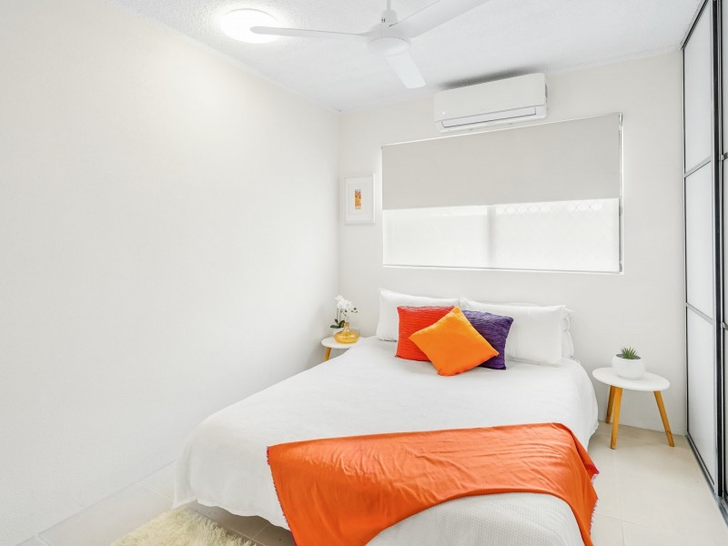 6/215 McLeod Street, Cairns North QLD 4870