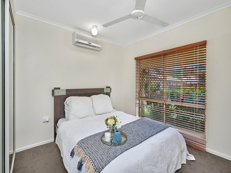 5 Sherwood Close, Brinsmead QLD 4870