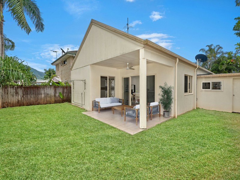 5 Sherwood Close, Brinsmead QLD 4870