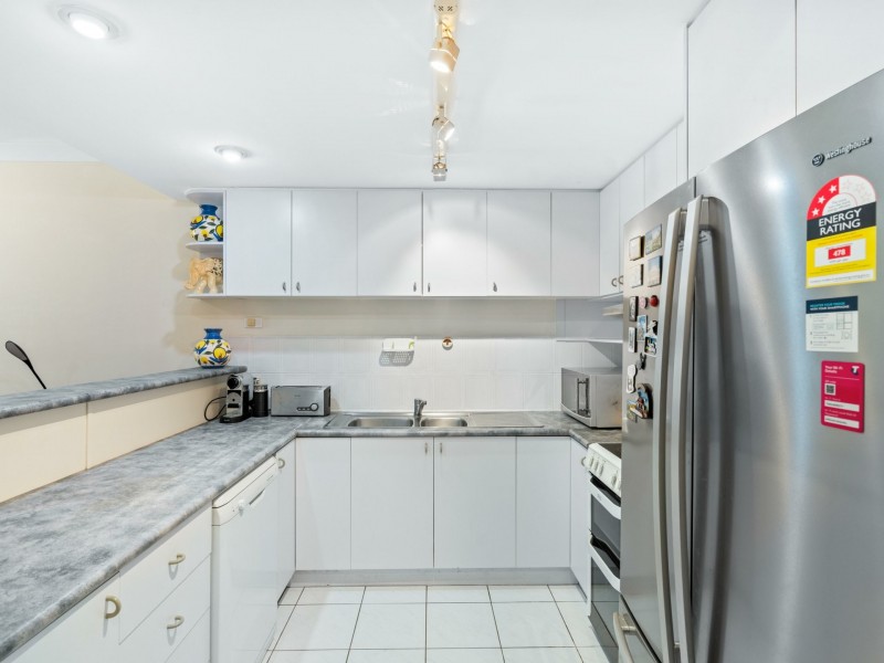 9/1 Springfield Crescent, Manoora QLD 4870