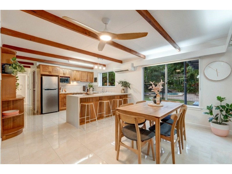 14-16 Kevin Street, Whitfield QLD 4870