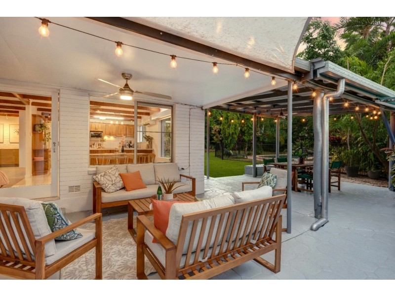14-16 Kevin Street, Whitfield QLD 4870
