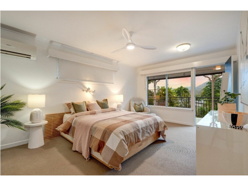 14-16 Kevin Street, Whitfield QLD 4870