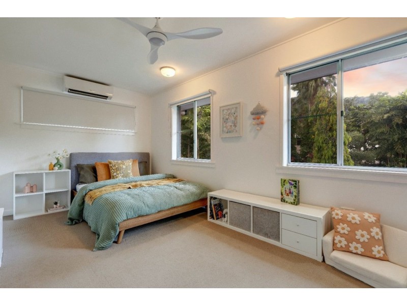 14-16 Kevin Street, Whitfield QLD 4870