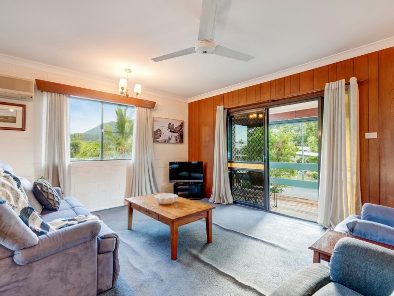 18 Norris Street, Whitfield QLD 4870