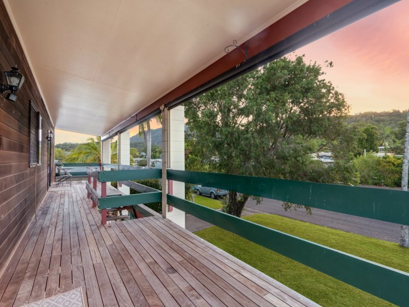 18 Norris Street, Whitfield QLD 4870