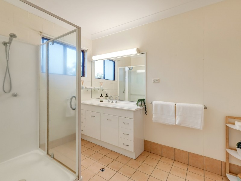 18 Norris Street, Whitfield QLD 4870