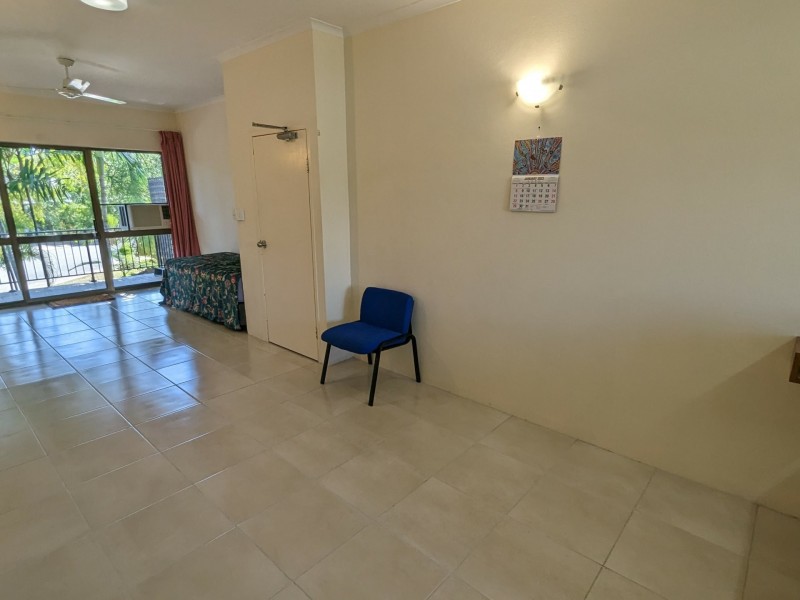 6/21 Poinciana Street, Holloways Beach QLD 4878