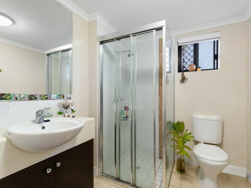 2/58-70 Redlynch Intake Road, Redlynch QLD 4870