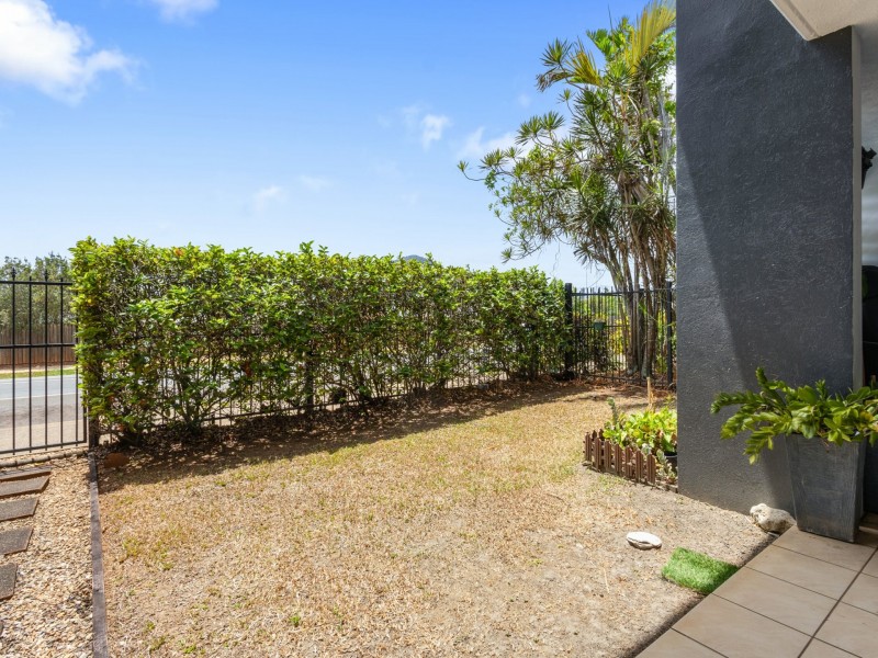 2/58-70 Redlynch Intake Road, Redlynch QLD 4870