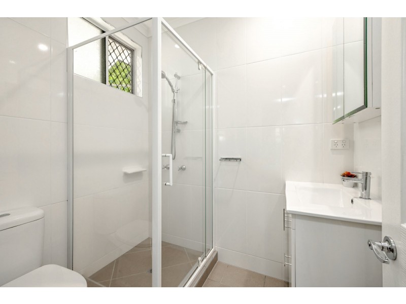 188-190 Woodward Street, Edge Hill QLD 4870