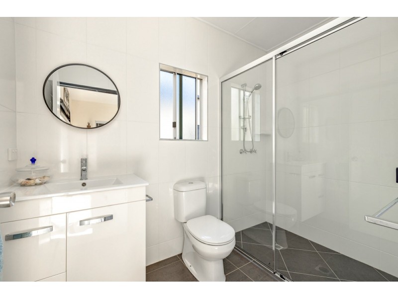 188-190 Woodward Street, Edge Hill QLD 4870