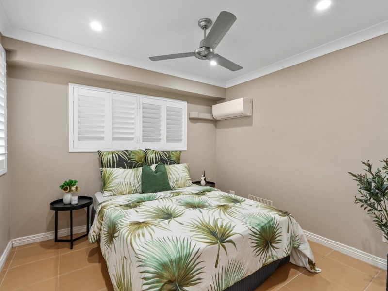 6 Harrison Close, Kanimbla QLD 4870