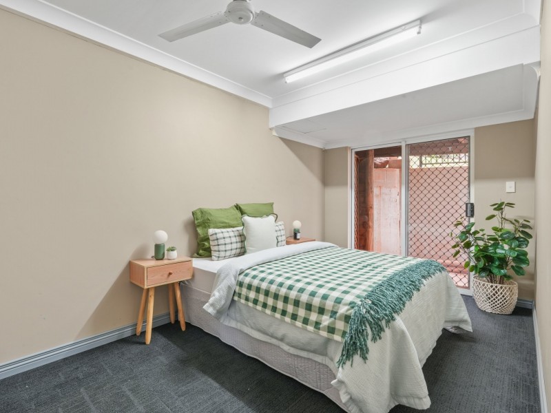 6 Harrison Close, Kanimbla QLD 4870