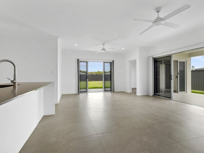 8 Pietro Court, Mareeba QLD 4880