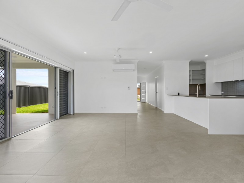 8 Pietro Court, Mareeba QLD 4880