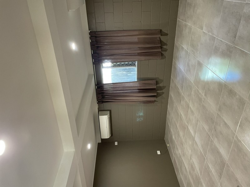 84 Reservoir Road, Manoora QLD 4870
