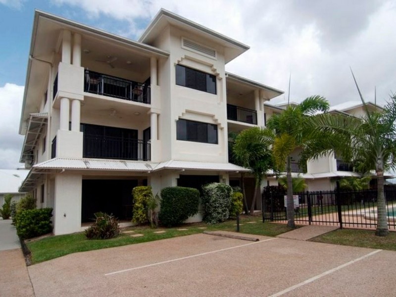 20/293 The Esplanade, Cairns North QLD 4870