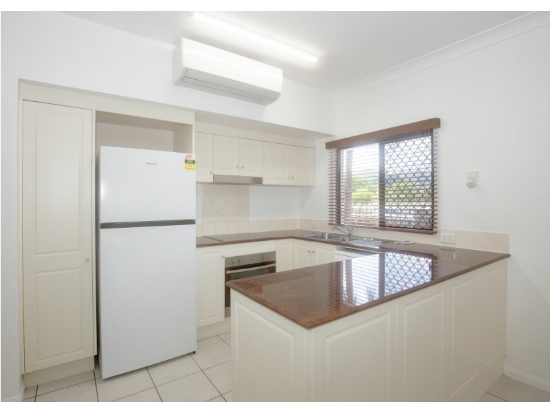 20/293 The Esplanade, Cairns North QLD 4870