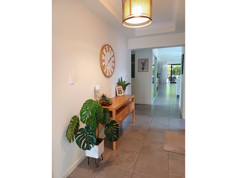 12 Thornborough Circuit, Smithfield QLD 4878