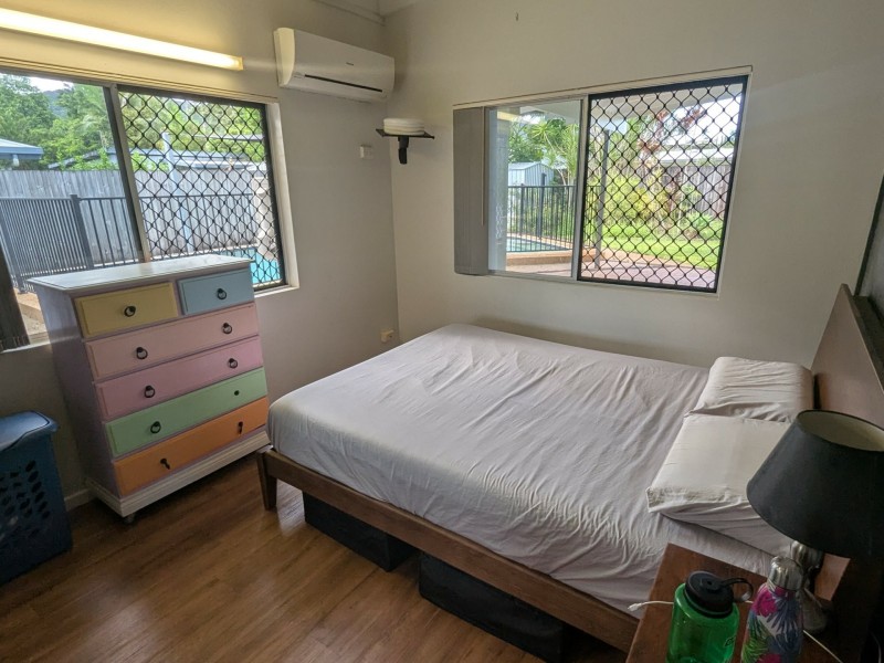 4 Carroo Street, Bayview Heights QLD 4868