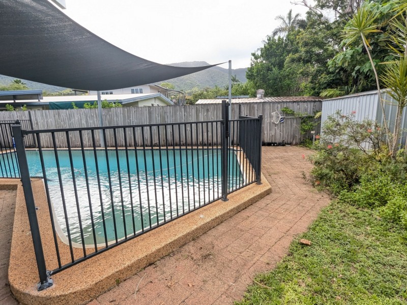 4 Carroo Street, Bayview Heights QLD 4868
