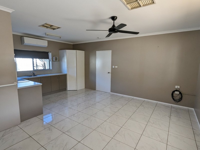 1/7 Turner Street, Whitfield QLD 4870